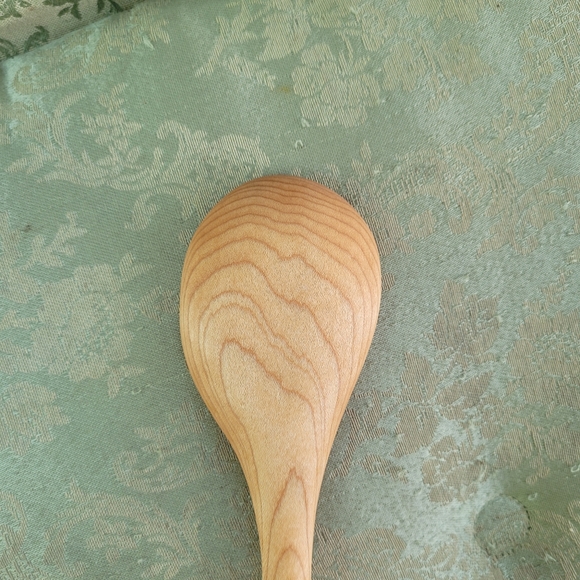 Hand Crafted Hardwood Maple Cooking Spoon - Picture 5 of 6